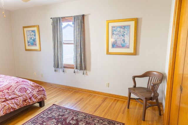 805 Cottage Avenue W, Saint Paul, MN 55117