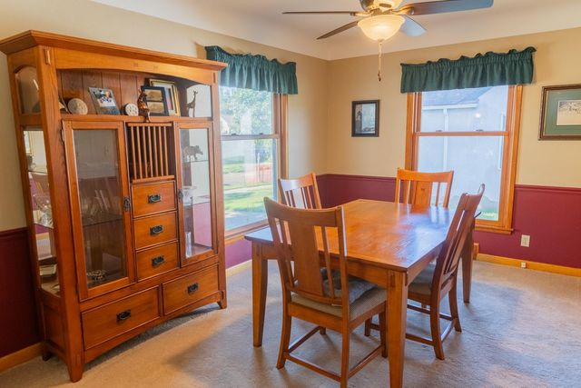 805 Cottage Avenue W, Saint Paul, MN 55117
