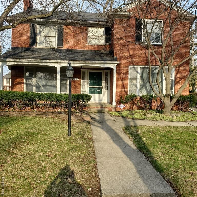 16214 Shaftsbury Avenue, Detroit, MI 48219