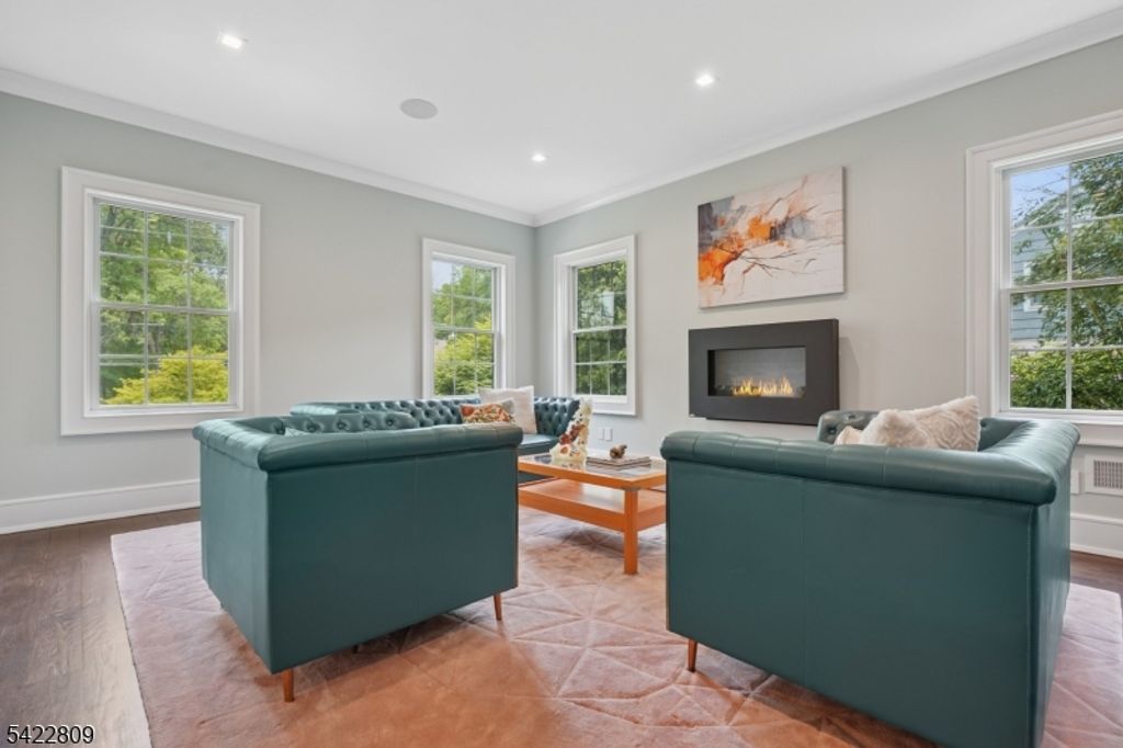 290 Long Hill Dr, Millburn Twp., NJ 07078 — photo 3