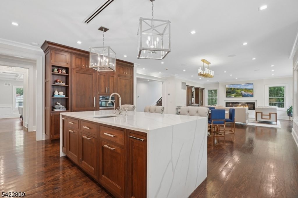 290 Long Hill Dr, Millburn Twp., NJ 07078 — photo 5
