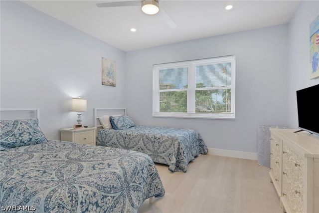 3400 Gulf Shore BLVD N A2, Naples, FL 34103