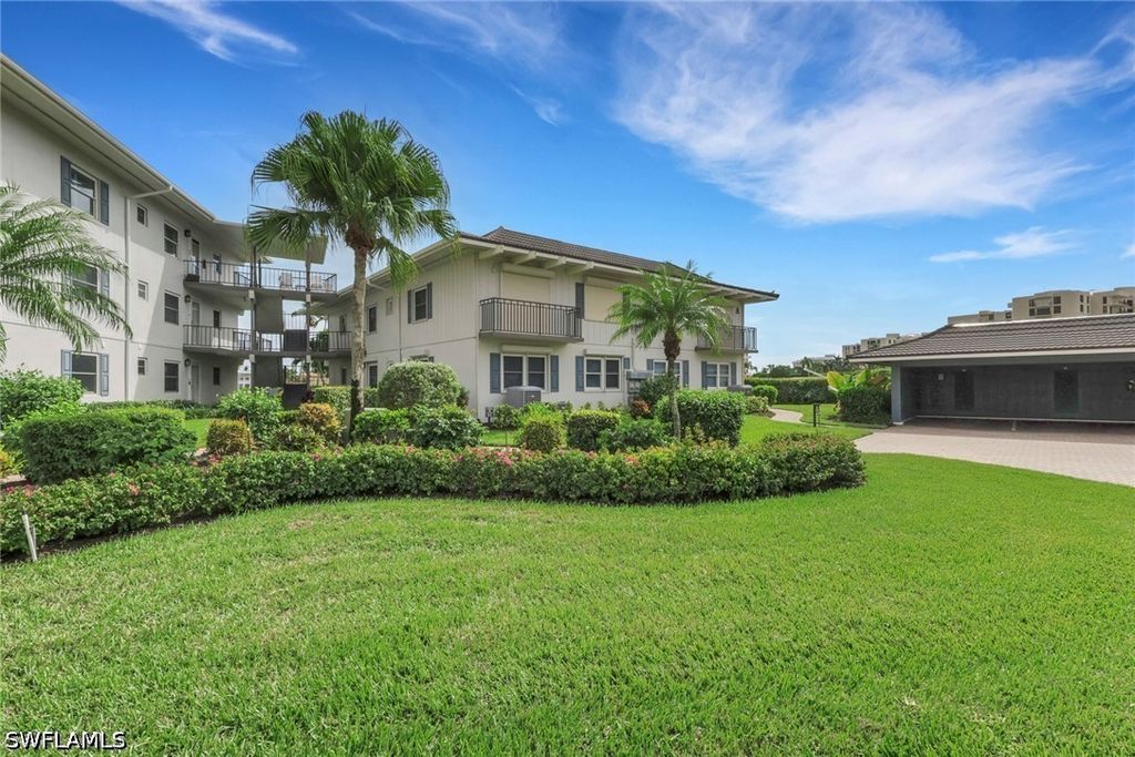 3400 Gulf Shore BLVD N A2, Naples, FL 34103