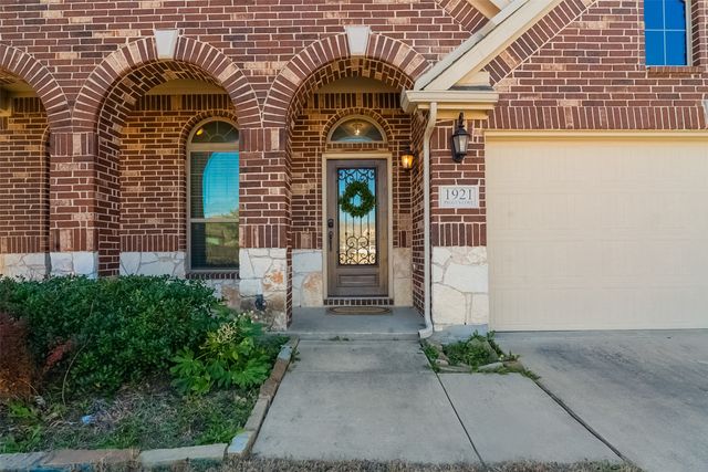 1921 Peggy's Cove, Van Alstyne, TX 75495