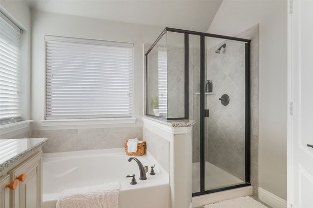 1921 Peggy's Cove, Van Alstyne, TX 75495