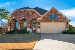 1921 Peggy's Cove, Van Alstyne, TX 75495