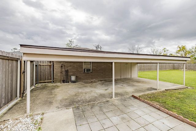 9202 Main St, Houma, LA 70363