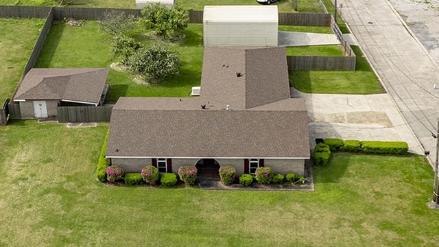 9202 Main St, Houma, LA 70363