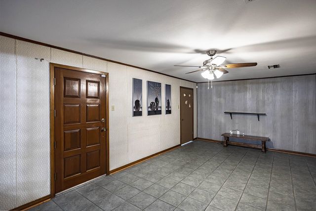 9202 Main St, Houma, LA 70363