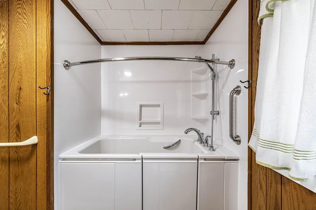 9202 Main St, Houma, LA 70363