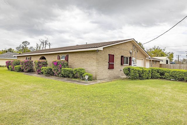 9202 Main St, Houma, LA 70363