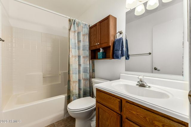 8802 E UNIVERSITY Drive 10, Mesa, AZ 85207