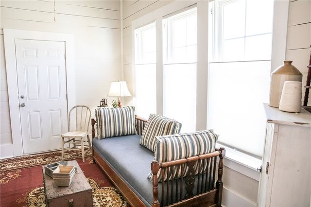 13404 West Washington Street, Burton, TX 77835