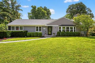 6866 Kenwood Road, Madeira, OH 45243