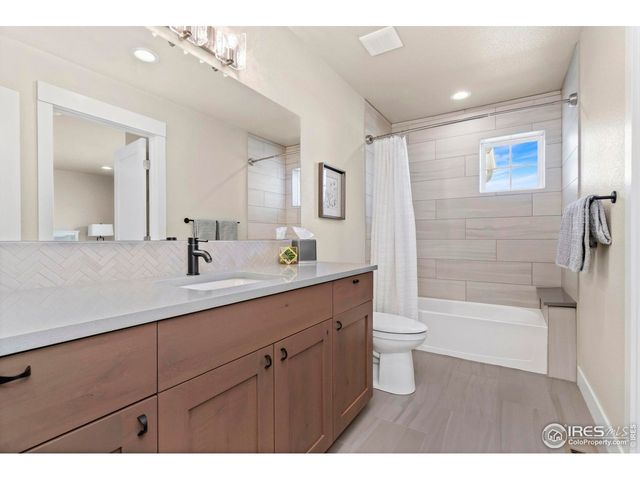 910 Hill Pond Rd 15, Fort Collins, CO 80526