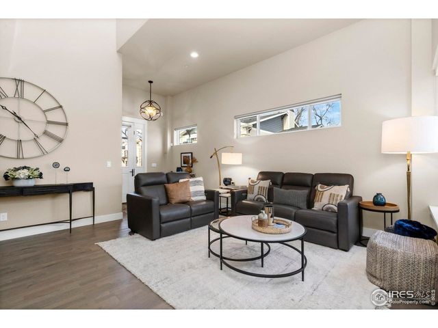 910 Hill Pond Rd 15, Fort Collins, CO 80526