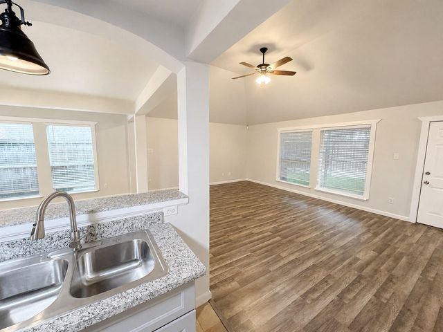 7612 Goudin Drive, Missouri City, TX 77489