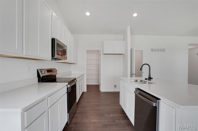 431 Yellow Rose Court, Wentzville, MO 63385