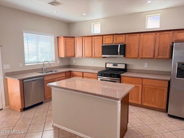 9108 W HUBBELL Street, Phoenix, AZ 85037