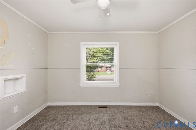 608 E Cawson St, Hopewell, VA 23860
