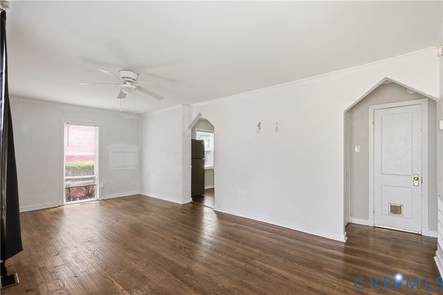 608 E Cawson St, Hopewell, VA 23860