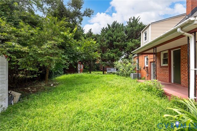 608 E Cawson St, Hopewell, VA 23860