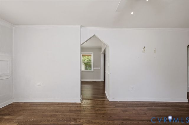608 E Cawson St, Hopewell, VA 23860