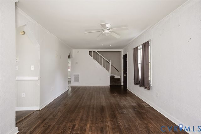 608 E Cawson St, Hopewell, VA 23860