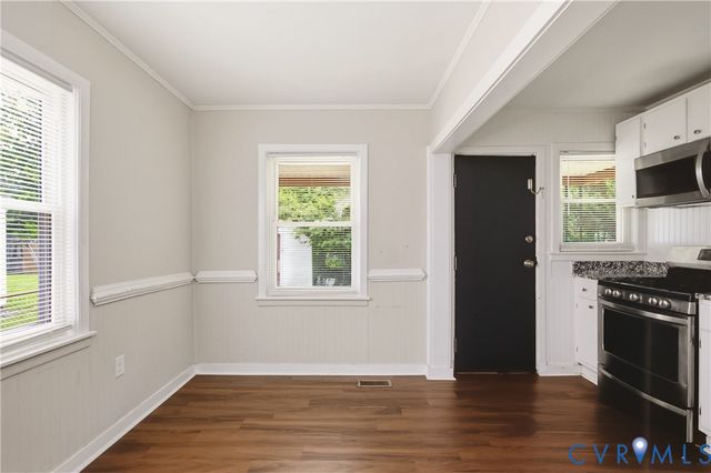 608 E Cawson St, Hopewell, VA 23860