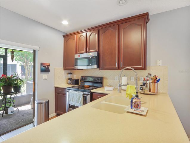 3250 WINDLESHORE, Sanford, FL 32773