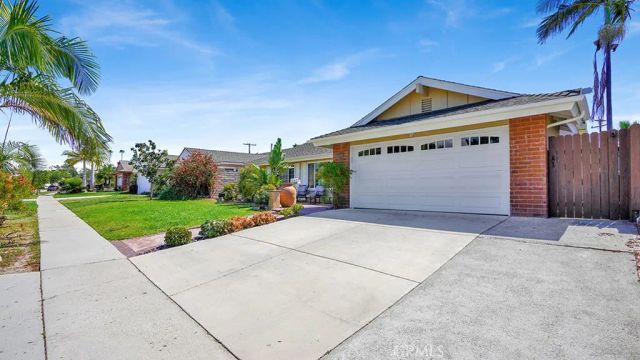 22871 Willard Avenue, Lake Forest, CA 92630