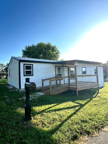 15225 E 1666th Road, Stockton, MO 65785