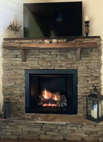 313 Lexington Drive, Brasstown, SC 29802