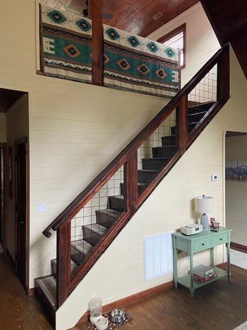 313 Lexington Drive, Brasstown, SC 29802