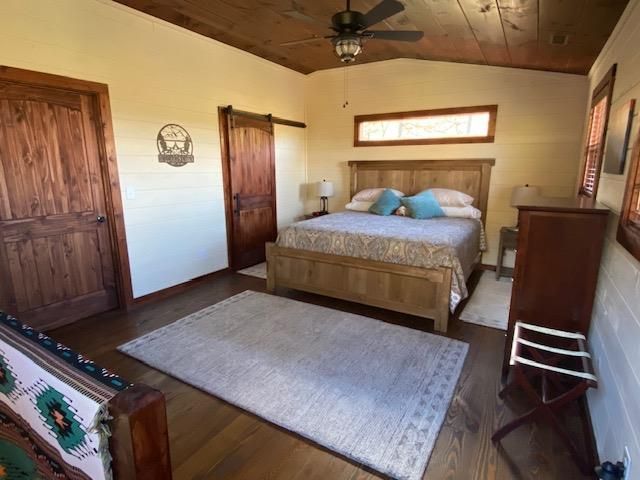 313 Lexington Drive, Brasstown, SC 29802