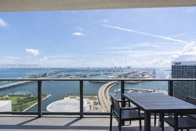 159 NE 6th St 5115, Miami, FL 33132