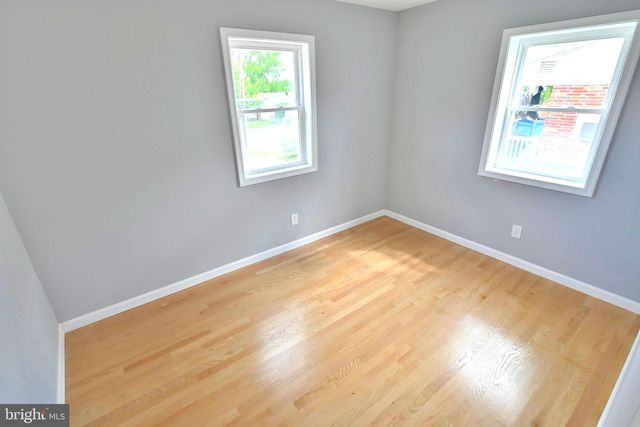 34 COMPASS RD, Middle River, MD 21220