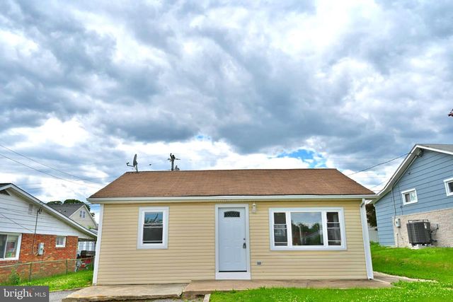 34 COMPASS RD, Middle River, MD 21220