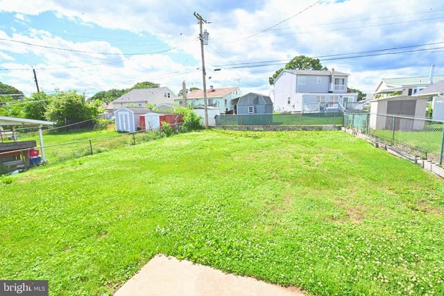 34 COMPASS RD, Middle River, MD 21220