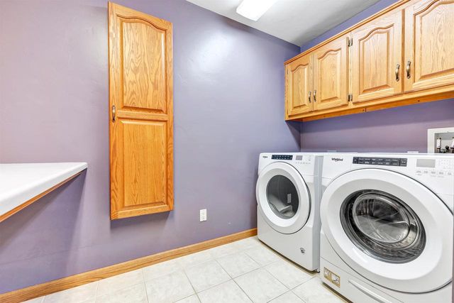 5813 NORTH AVENUE, Denmark, WI 54208