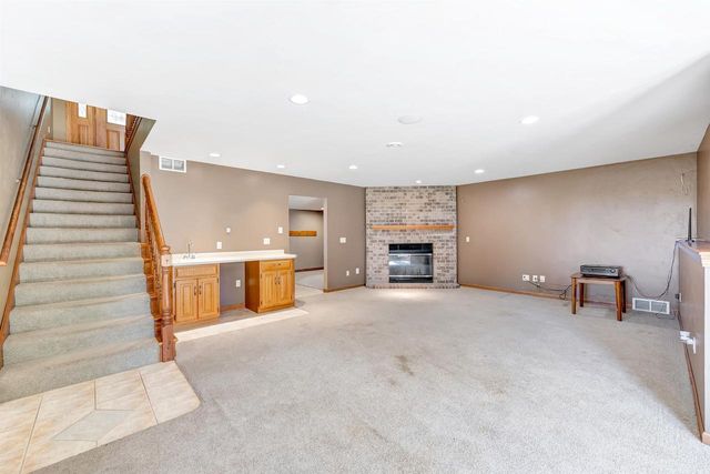 5813 NORTH AVENUE, Denmark, WI 54208