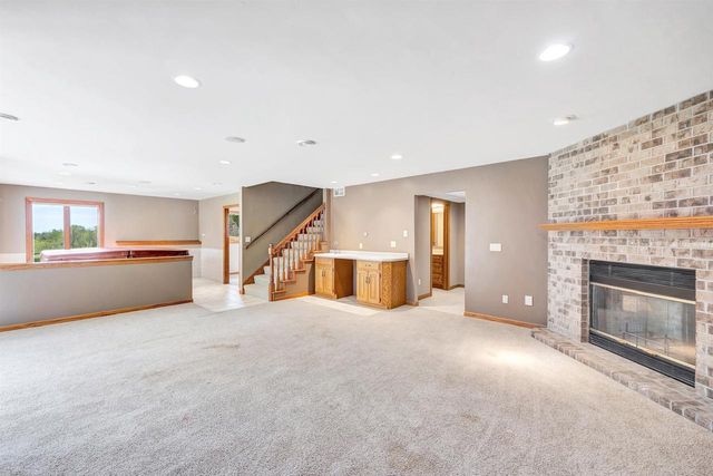 5813 NORTH AVENUE, Denmark, WI 54208