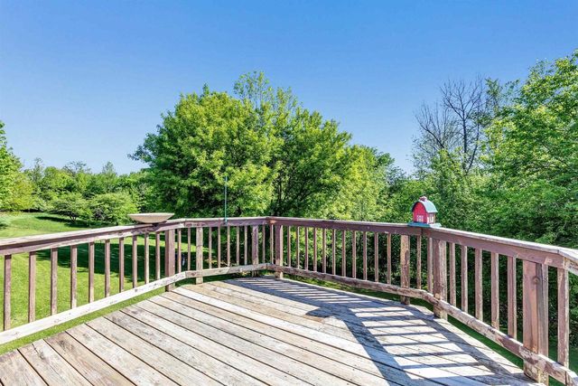 5813 NORTH AVENUE, Denmark, WI 54208
