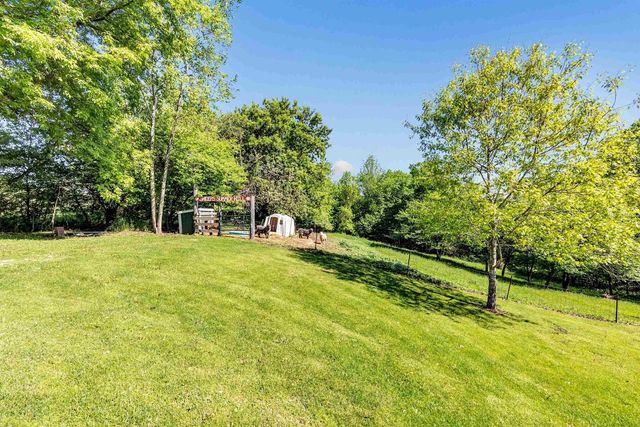 5813 NORTH AVENUE, Denmark, WI 54208
