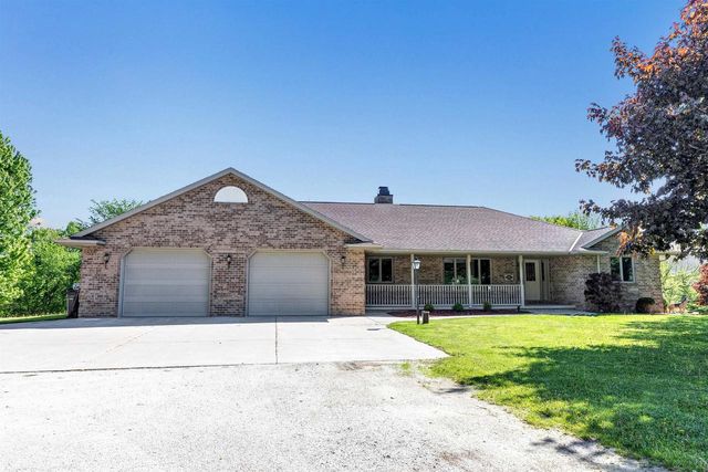 5813 NORTH AVENUE, Denmark, WI 54208