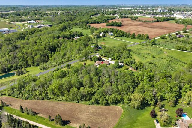 5813 NORTH AVENUE, Denmark, WI 54208