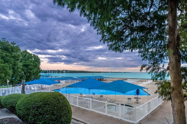 438 Yacht Club Drive C, Rockwall, TX 75032