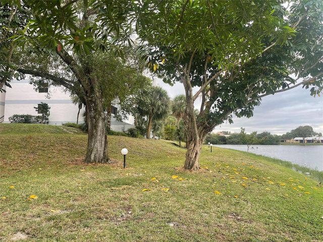 3301 Spanish Moss Terrace 610, Lauderhill, FL 33319