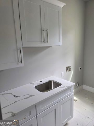 220 Waltham Way, Fayetteville, GA 30214