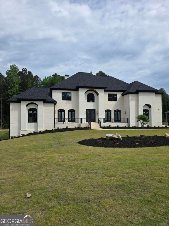 220 Waltham Way, Fayetteville, GA 30214